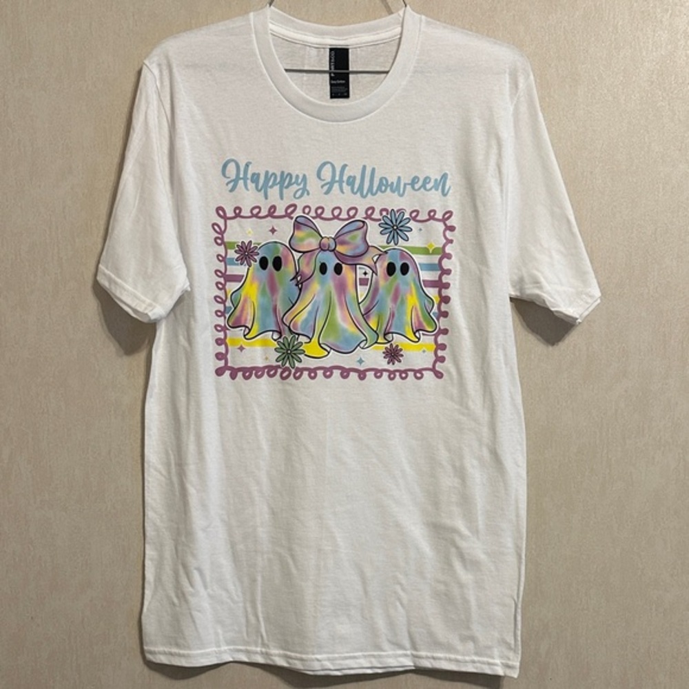 NWOT Happy Halloween Ghosts T-Shirt